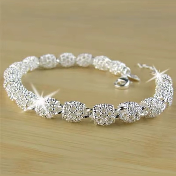 NIB S925 Sterling Silver Flower Beads Bracelet Hollow Ball Adjustable Chain - Picture 8 of 13